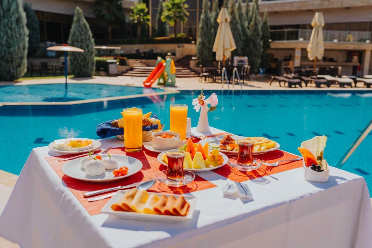 Ashur Hotel Dukhan Exterior foto