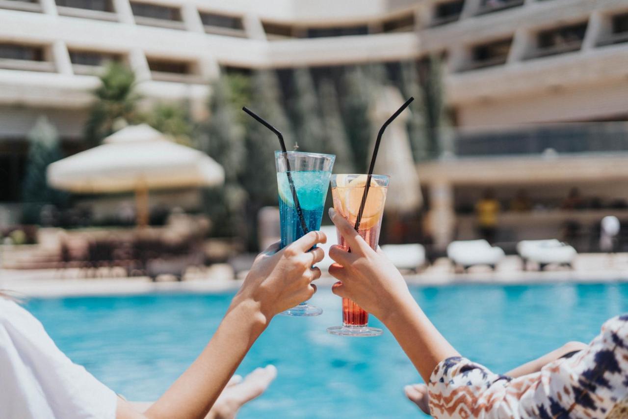 Ashur Hotel Dukhan Exterior foto