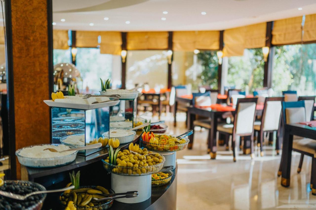 Ashur Hotel Dukhan Exterior foto